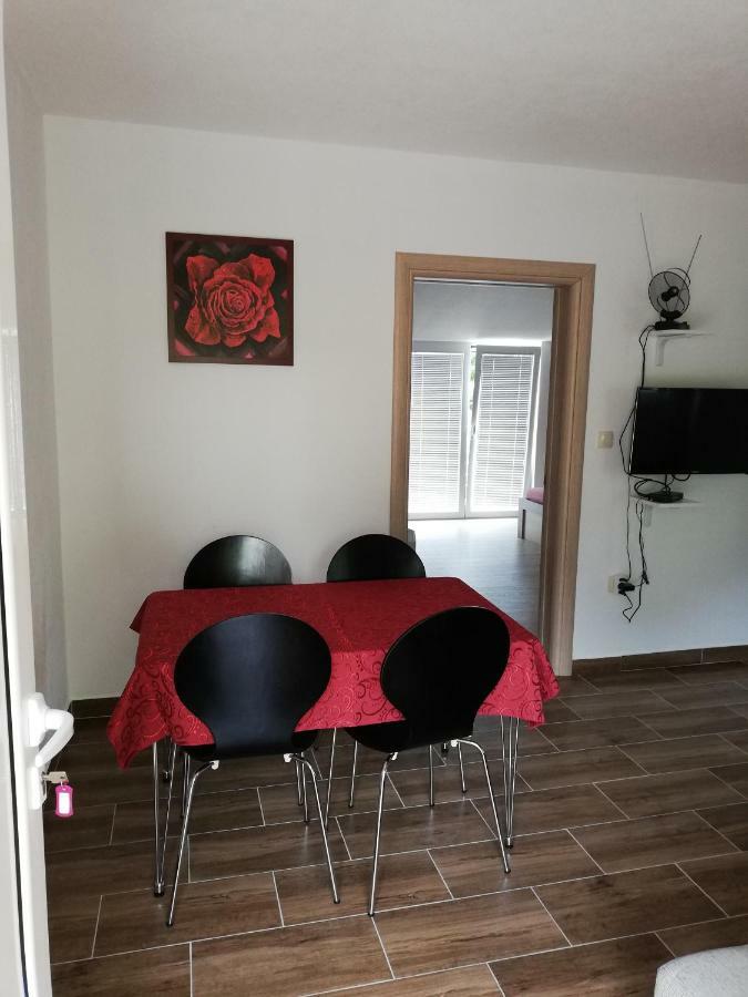 Ruza Apartments Kotor Exterior photo